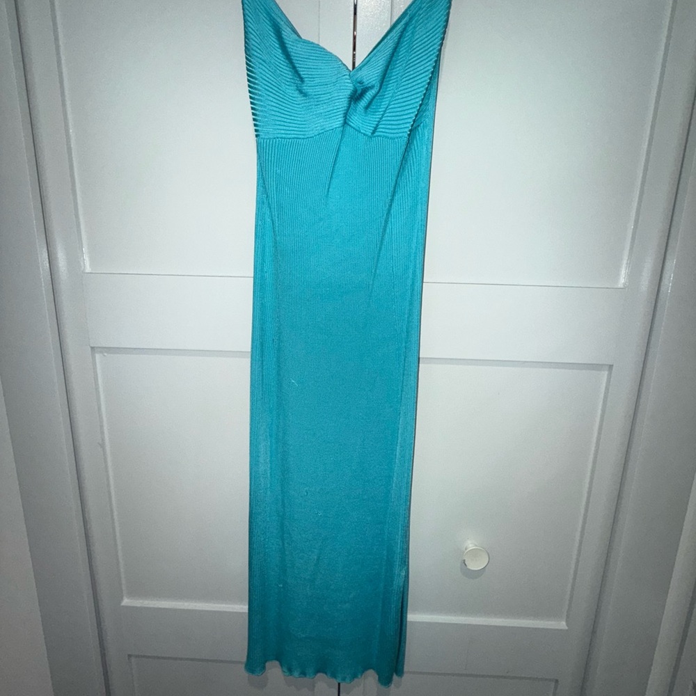 Elegant Turquoise Maxi Dress